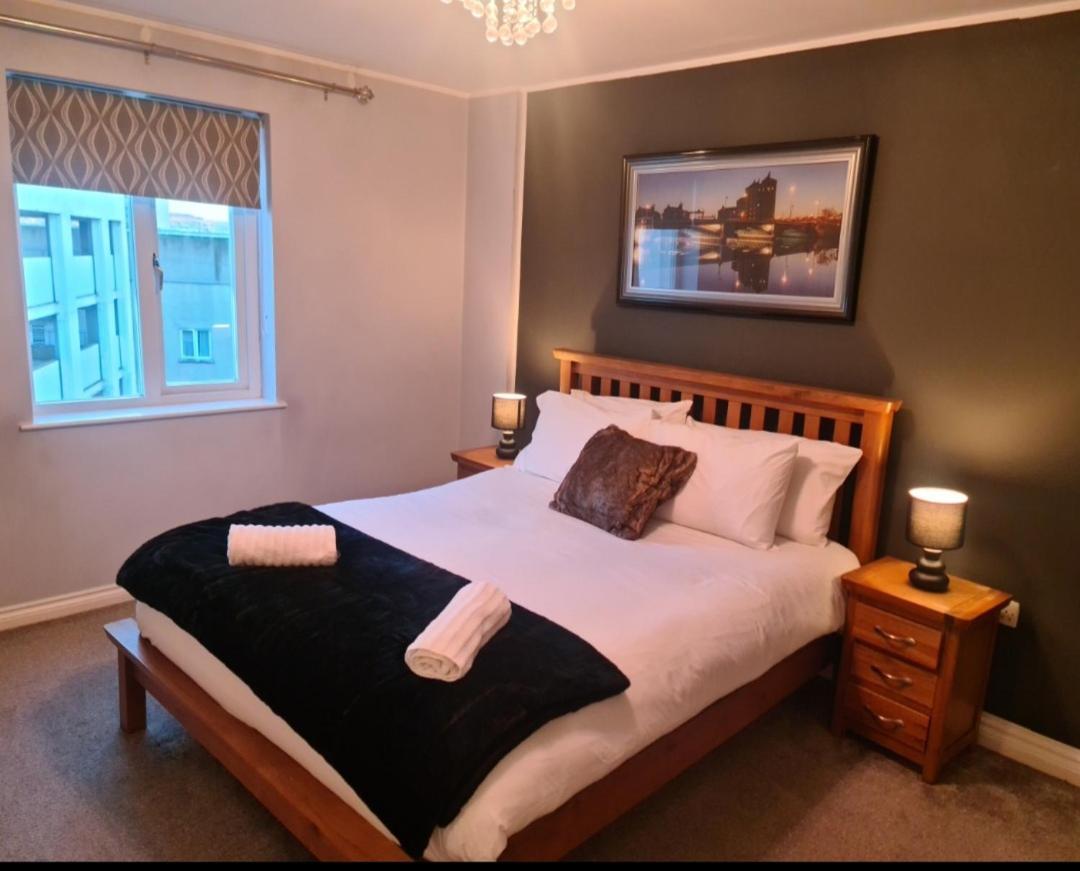 City Centre Top Floor Apartment In Belfast City Centre Zewnętrze zdjęcie